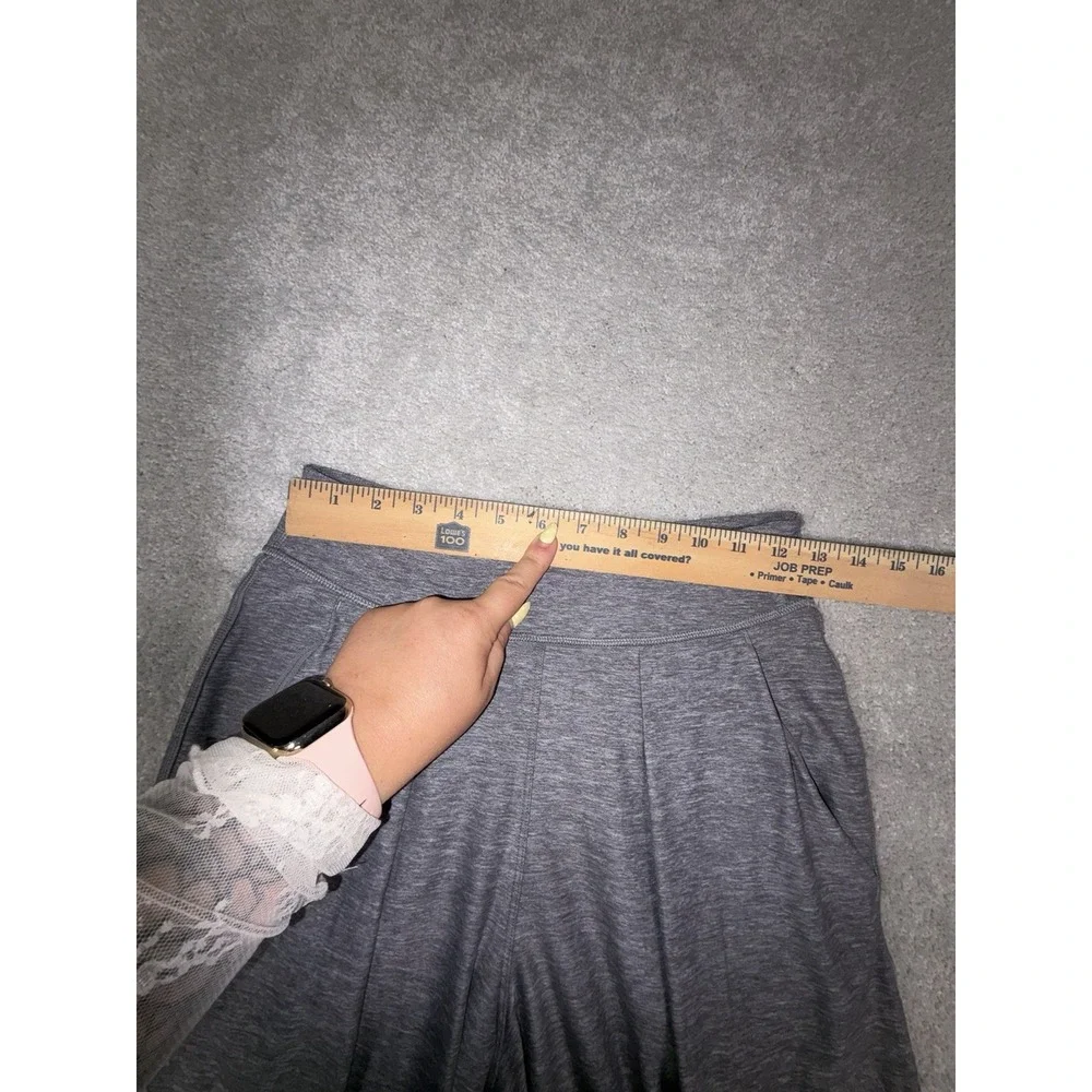 Lululemon Can You Feel The Pleat Crop Pants 4 Gray Wide Leg Culottes Palazzo